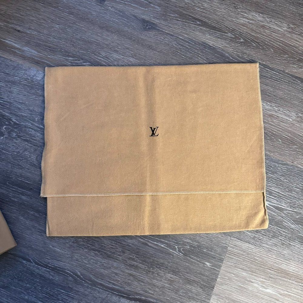 Set of 3 Authentic Louis Vuitton Handbag Dustbag 13.25" x 17.25" - Picture 2 of 3